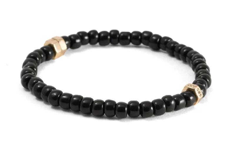 #153 - Men’s beaded Nut bracelet black - GOLD