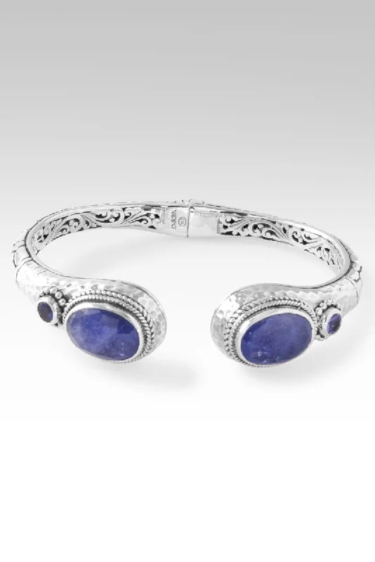 Radiant with Light Tip-to-Tip Bracelet™ in Tanzanite