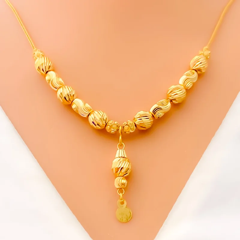 Dressy Decorative 21k Gold Necklace