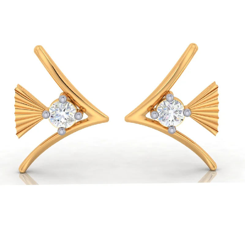 Charming 18k Gold And Diamond Earrings\
\